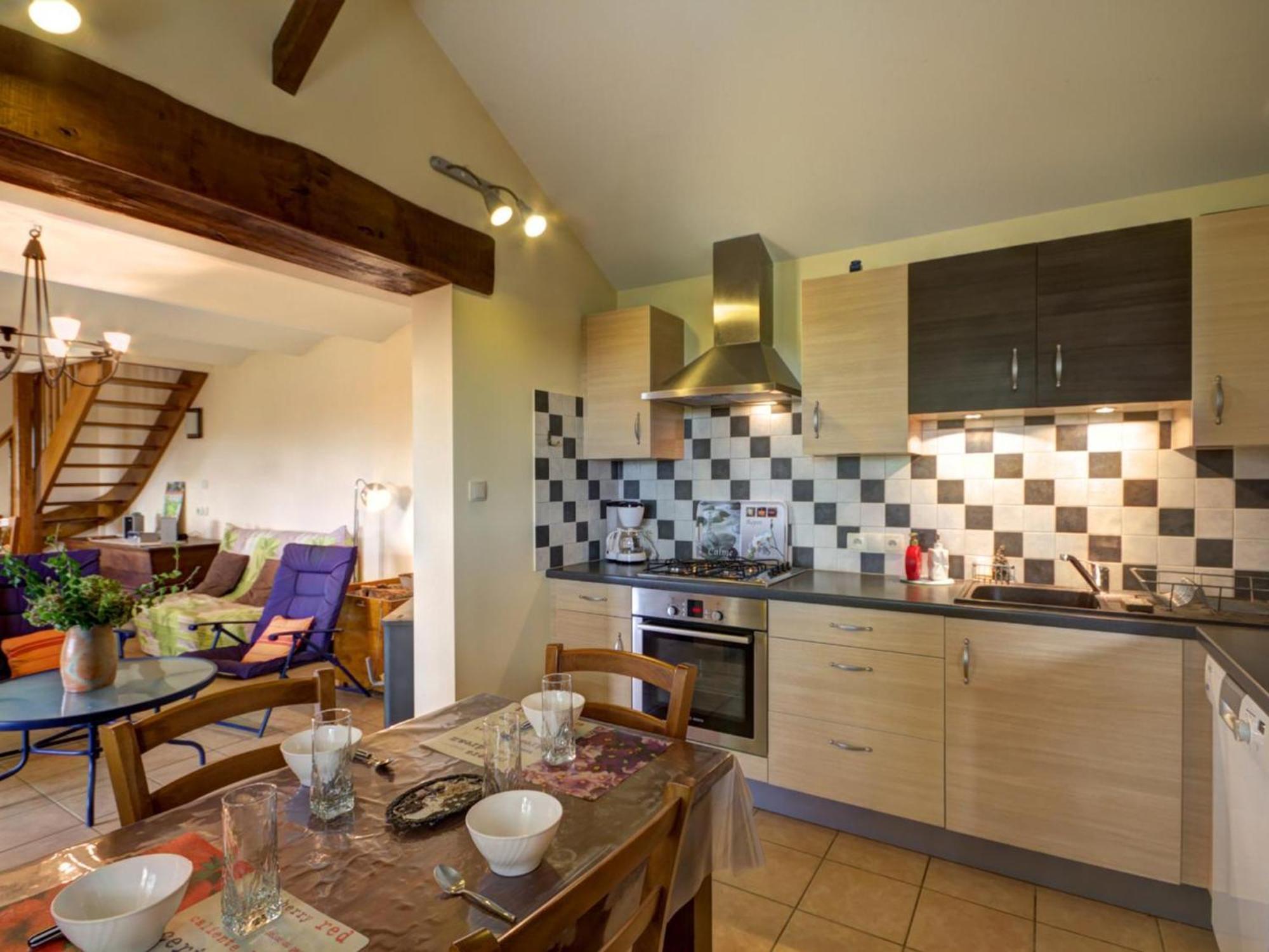 Gite Cosy Avec Poele, Terrasse Et Jardin Prive A Saint-Forgeux-Lespinasse - Fr-1-496-37 Exteriör bild